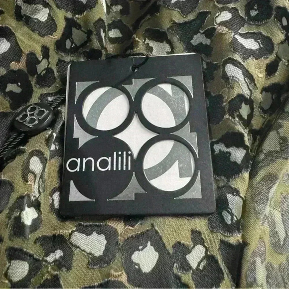 NWT Analili Women’s S Tunic Silk Blend Animal Print Cold Shoulder Long Sleeve - Picture 7 of 11